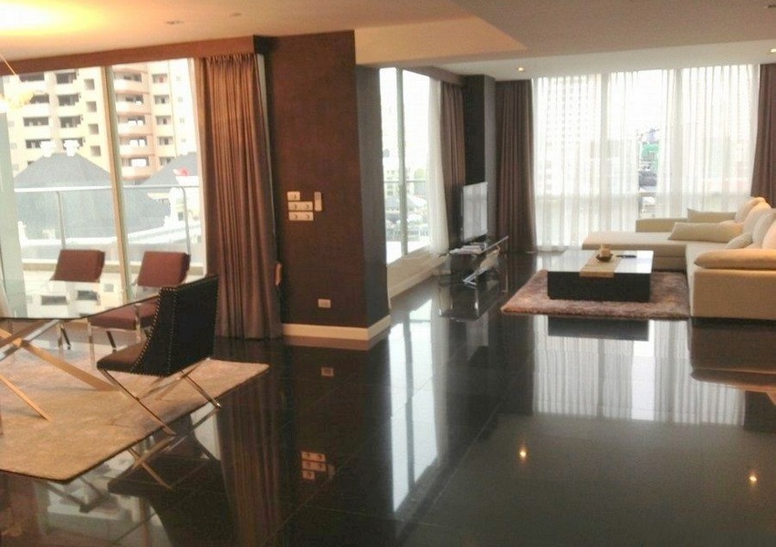 Bangkok Residential Agency's 3 Bed Condo For Rent in Phrom Phong BR4575CD 2