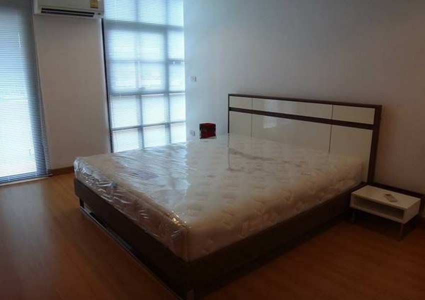 Bangkok Residential Agency's 2 Bed Condo For Rent in Silom BR5987CD 13