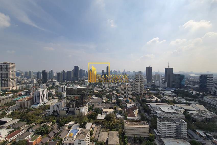 1 bed duplex condo Emporio Place 2212 image-09