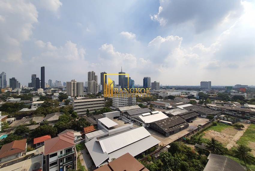 1 bed duplex condo for rent Emporio Place 4851 image-04