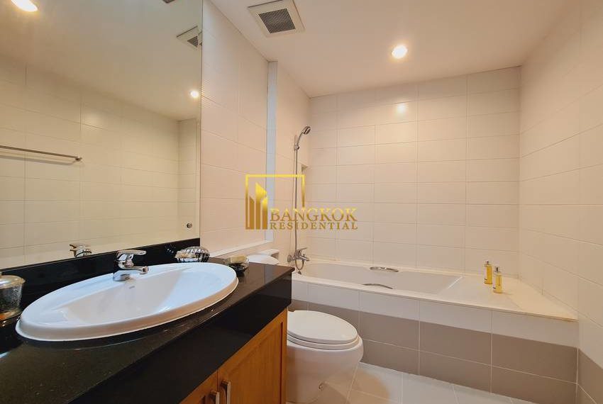 2 bed apartment Queen's Park View 0370 image-13
