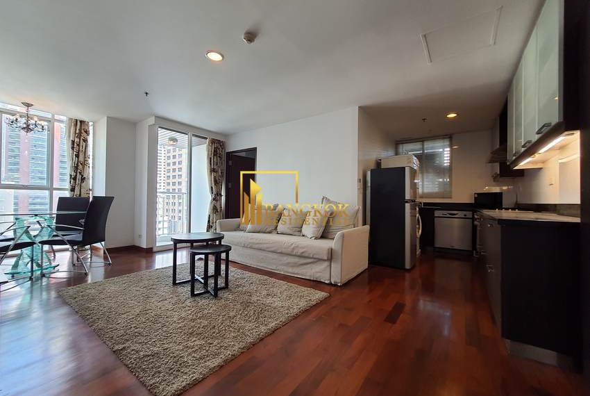 2 bed condo for rent Urbana Langsuan 2465 image-01