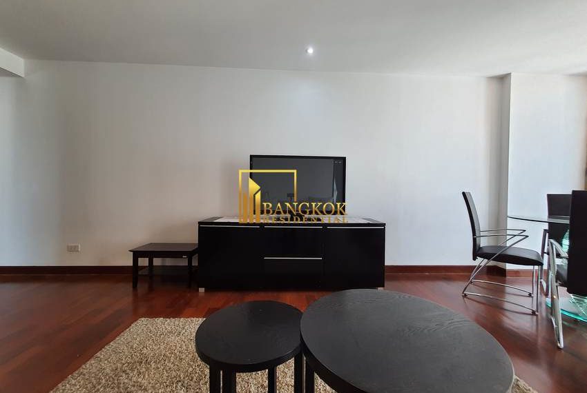 2 bed condo for rent Urbana Langsuan 2465 image-05