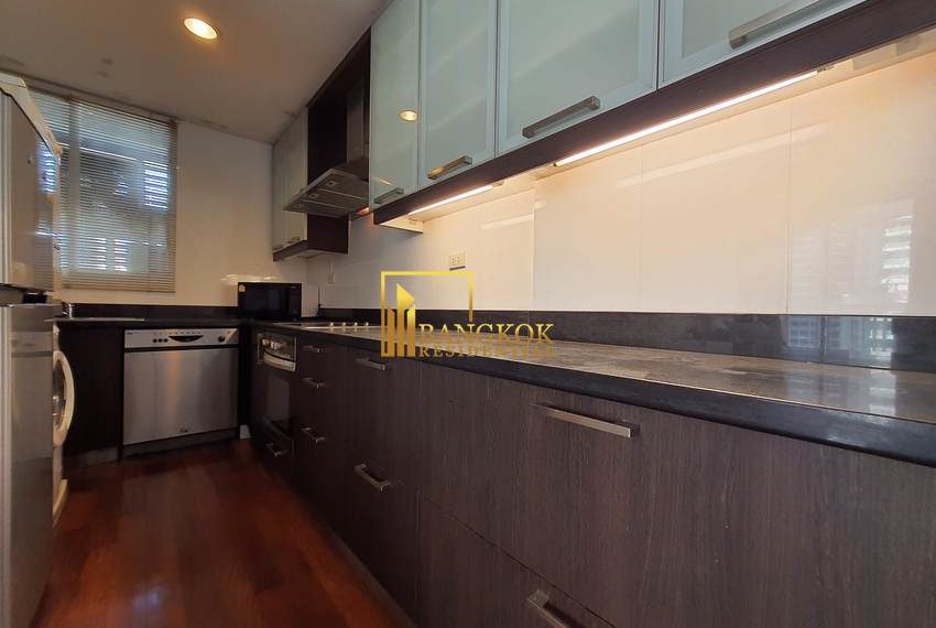 2 bed condo for rent Urbana Langsuan 2465 image-07