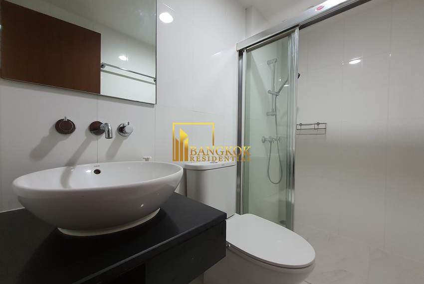 2 bed condo for rent Urbana Langsuan 2465 image-18