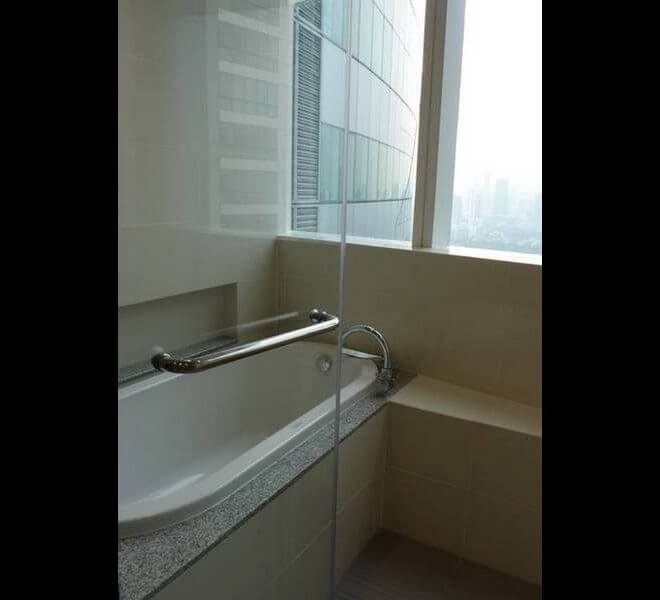 2003-Image-08