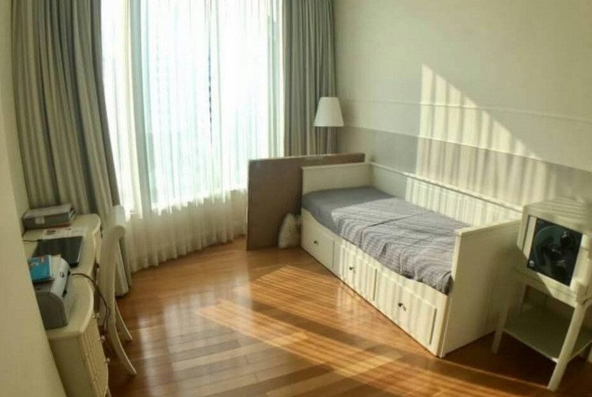2336 Image-08