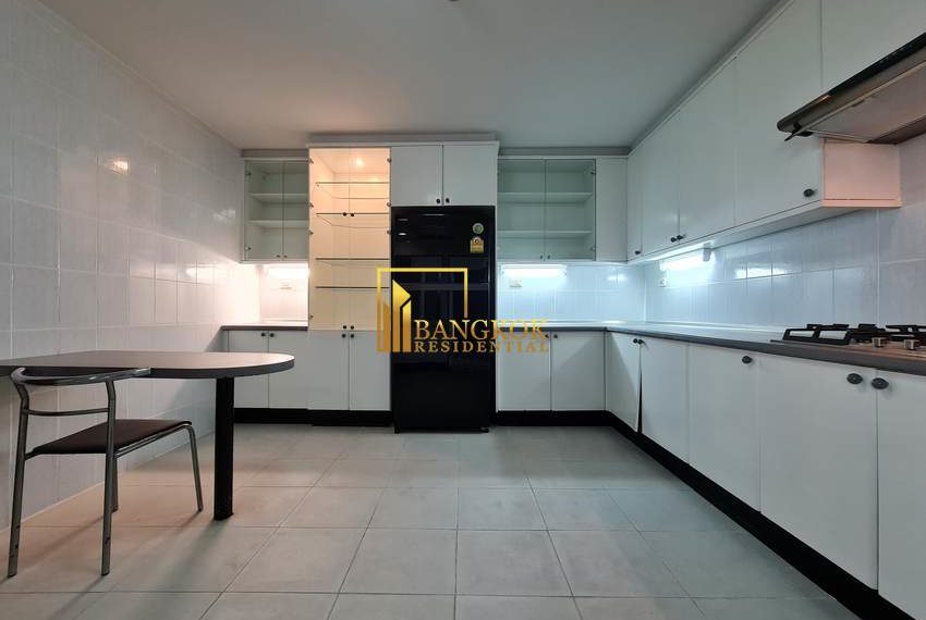 3 bed apartment Charan Tower 0494 image-11