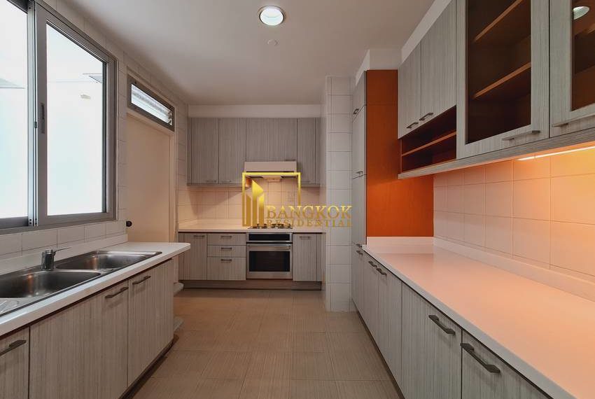 3 bedroom Krungthep Thani Tower 0515 image-05