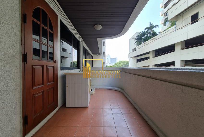 3 bedroom apartment Centre Point Phromphong 0388 image-10