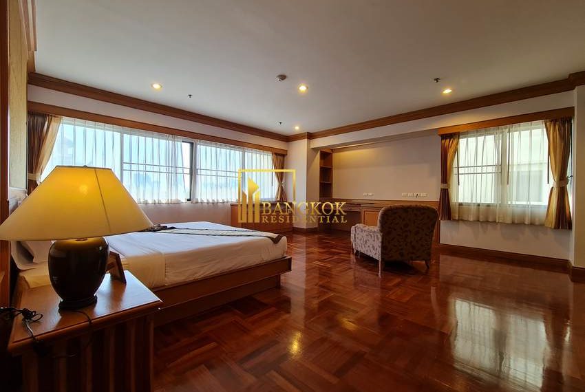 3 bedroom apartment Centre Point Phromphong 0388 image-20