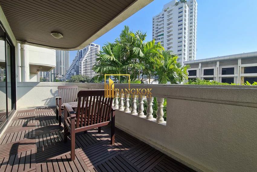3 bedroom apartment Centre Point Phromphong 0388 image-21