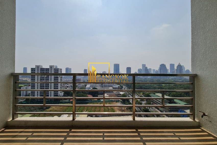 3 bedroom apartment for rent Royal Residence Park 0536 image-11