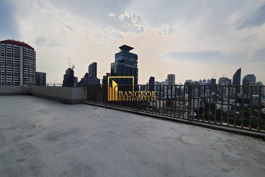4 bed duplex penthouse thonglor VASU The Residence 0617 image-06