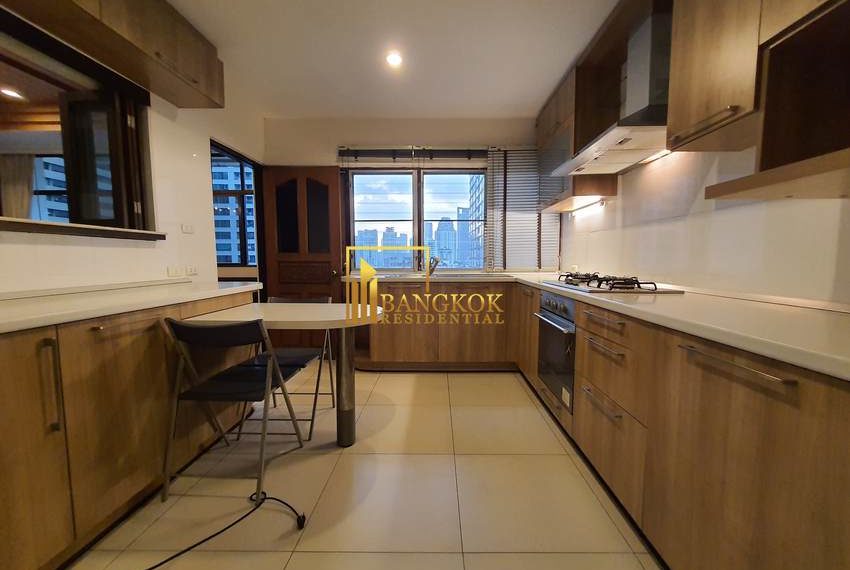 4 bed penthouse for rent N L Residence 0581 image-08