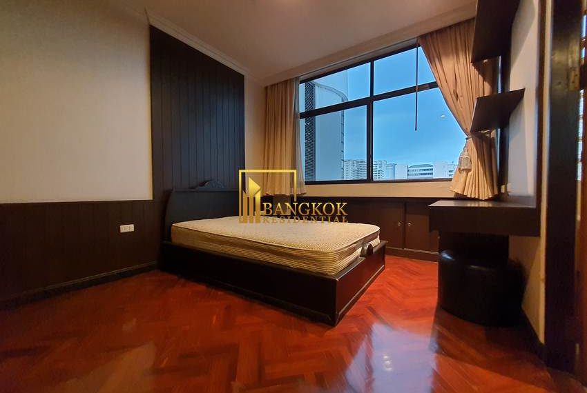 4 bed penthouse for rent N L Residence 0581 image-16