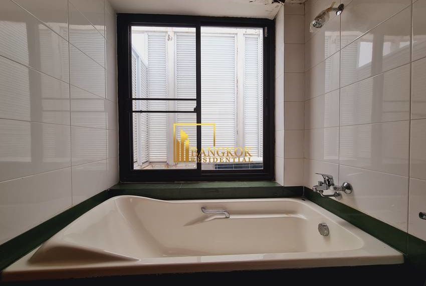 5 bedroom penthouse Neo Aree Court 0180 image-24