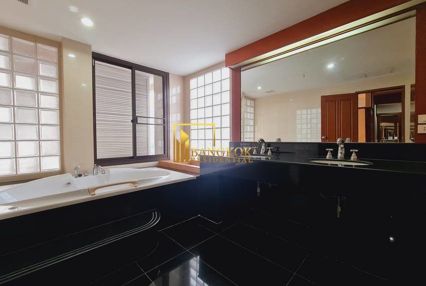 5 bedroom penthouse Neo Aree Court 0180 image-28