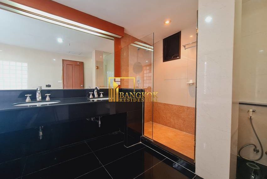 5 bedroom penthouse Neo Aree Court 0180 image-30