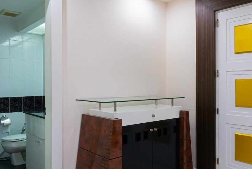 5068 Image-06