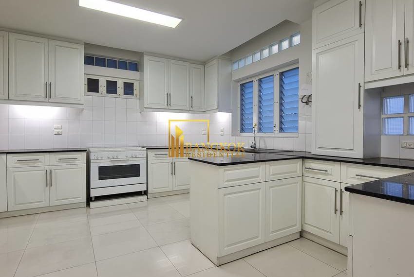 6 bedroom house for rent phrom phong 7701 image-09