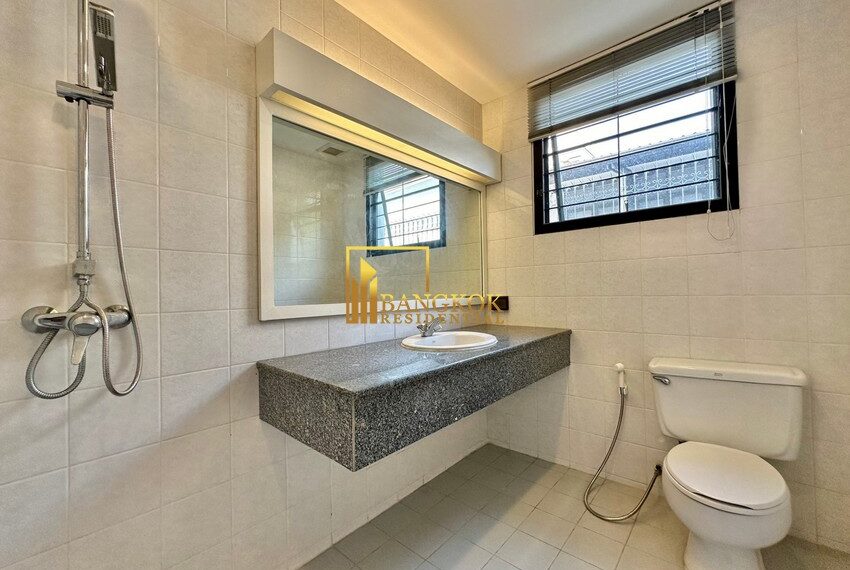 7793 Image-24