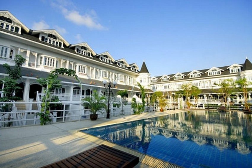 Fantasia Villa Image-02