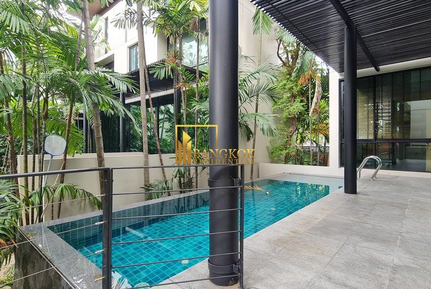 La Cascade House for rent ekkamai 7992 image-02