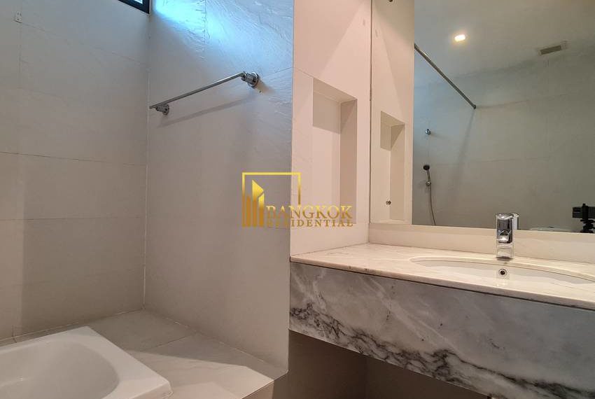 La Cascade House for rent ekkamai 7992 image-21