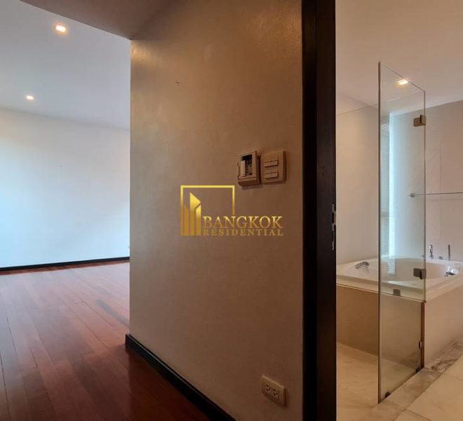 La Cascade House for rent ekkamai 7992 image-22