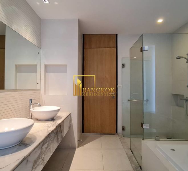 La Cascade House for rent ekkamai 7992 image-26