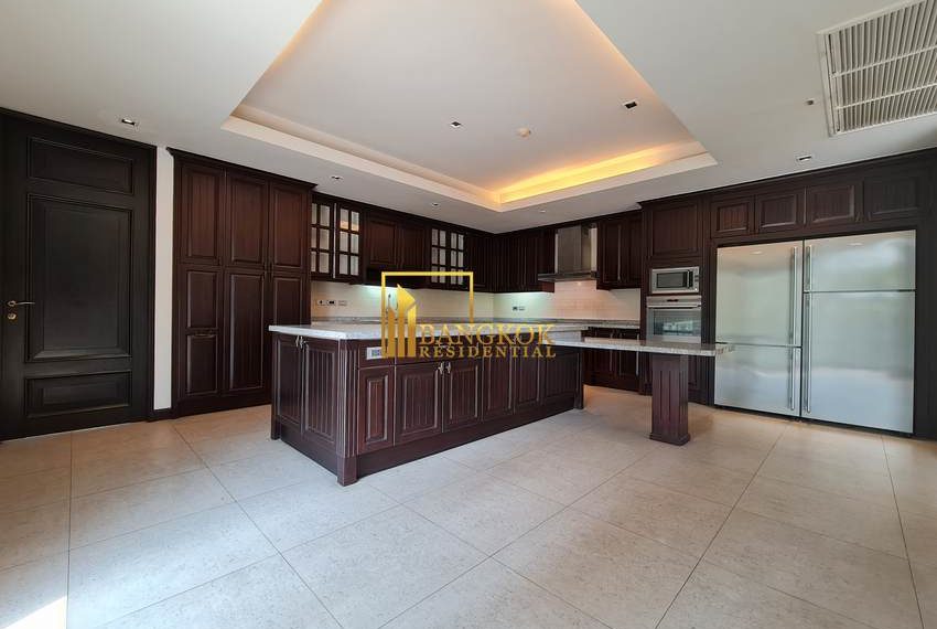Luxury 4 bed apartment Raveevan Suites 0631 image-11