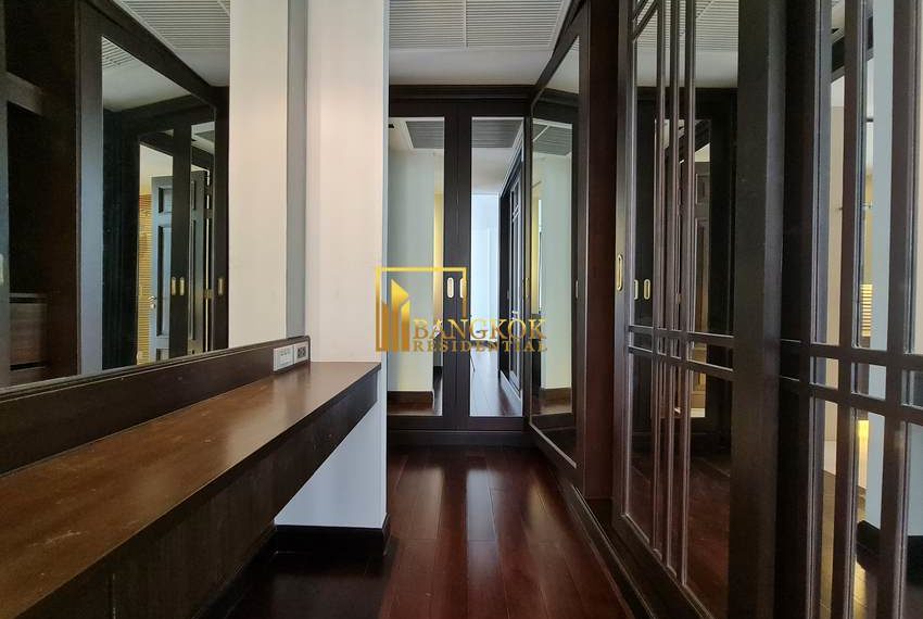 Luxury 4 bed apartment Raveevan Suites 0631 image-18
