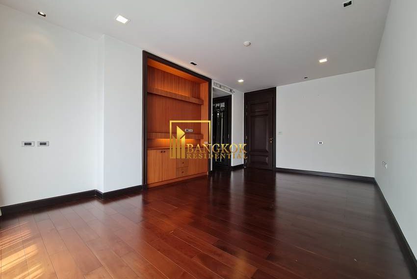 Luxury 4 bed apartment Raveevan Suites 0631 image-21
