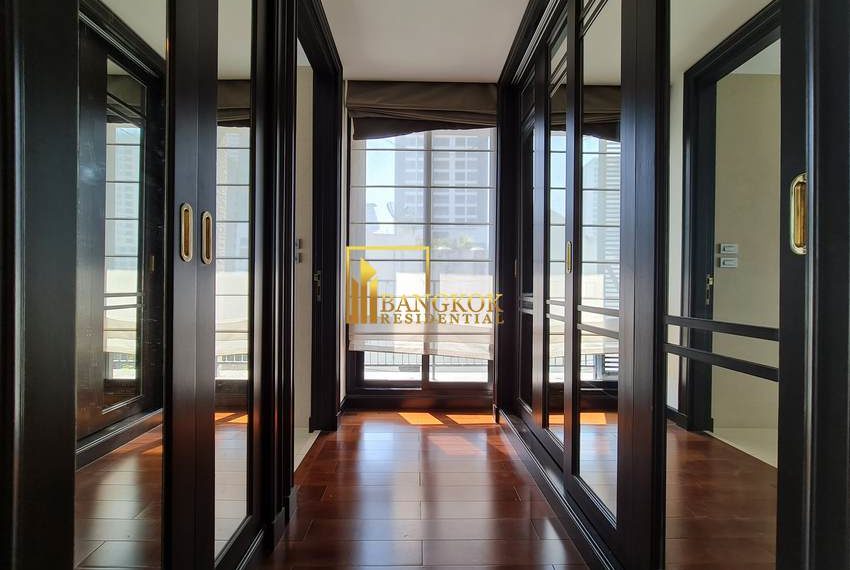Luxury 4 bed apartment Raveevan Suites 0631 image-26