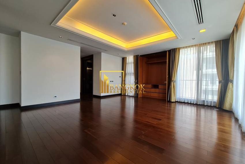 Luxury 4 bed apartment Raveevan Suites 0631 image-29