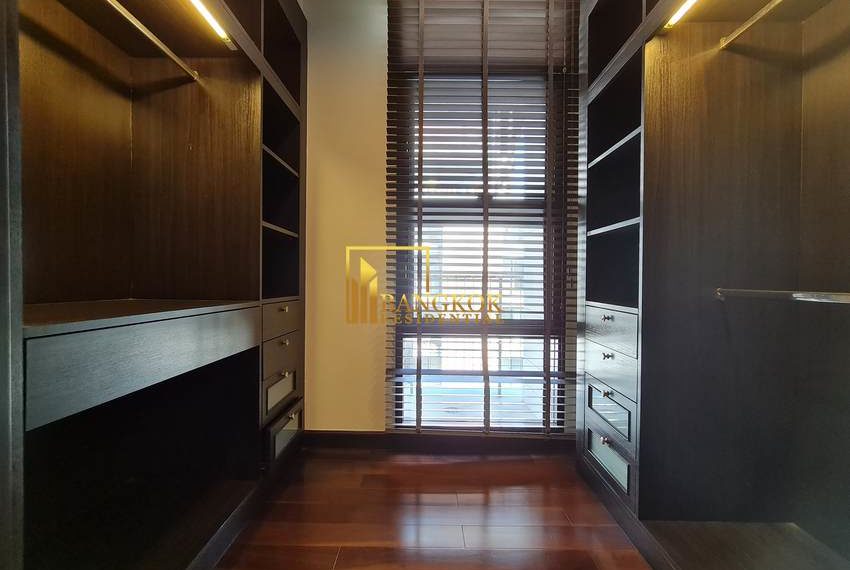 Luxury 4 bed apartment Raveevan Suites 0631 image-31