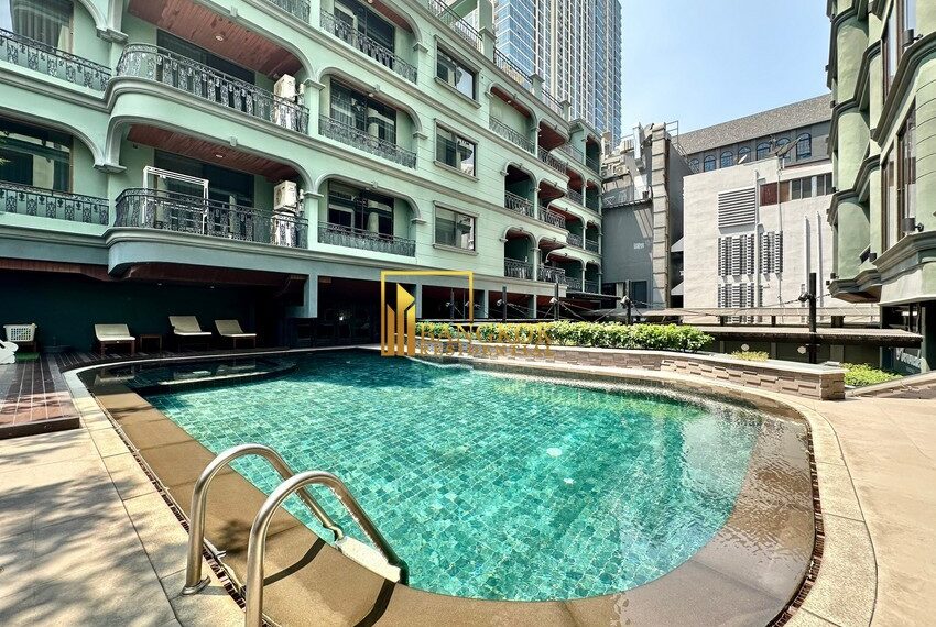 Ploenrudee Residence Facilities Image-01