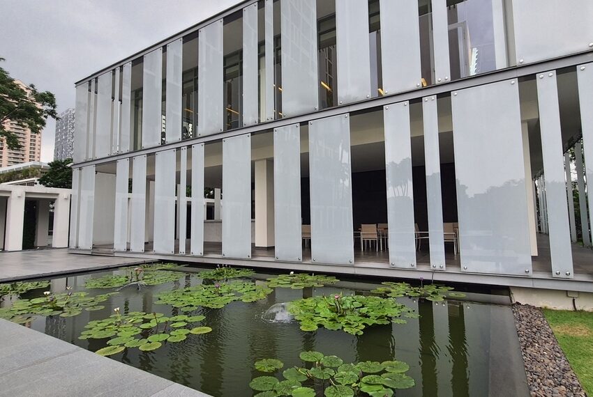 Sukhothai Residences Image-02
