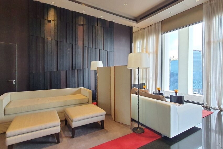 Sukhothai Residences Image-08