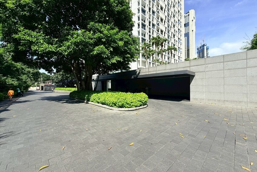 Sukhothai Residences Image-11