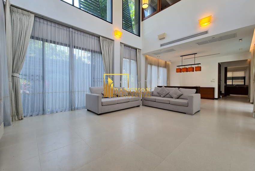 Willow 49 luxury pool villa for rent 7955 image-01