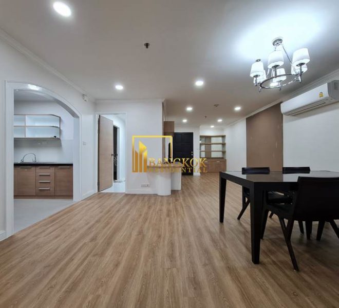 renovated 2 bed condo for rent phrom phong Baan Suanpetch 6556 image-03
