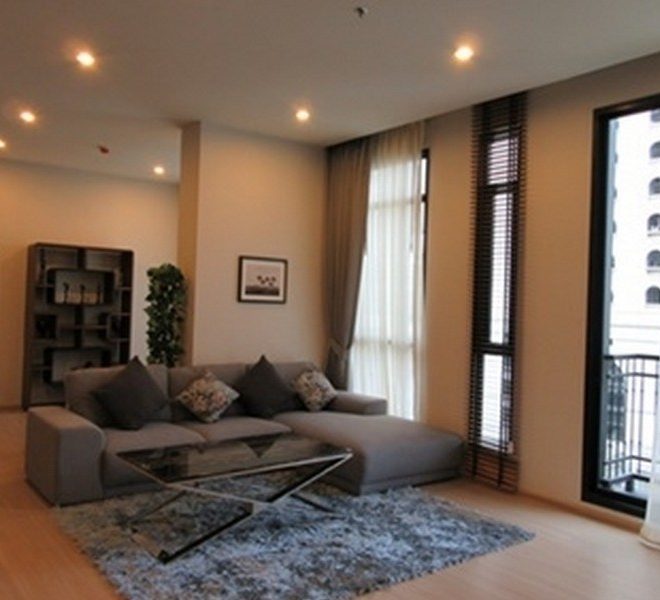 1076 Image-02