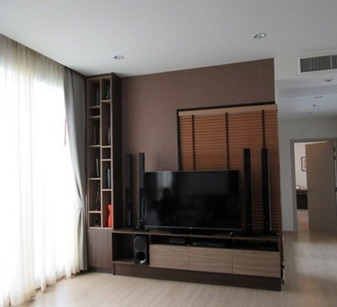 1076 Image-03
