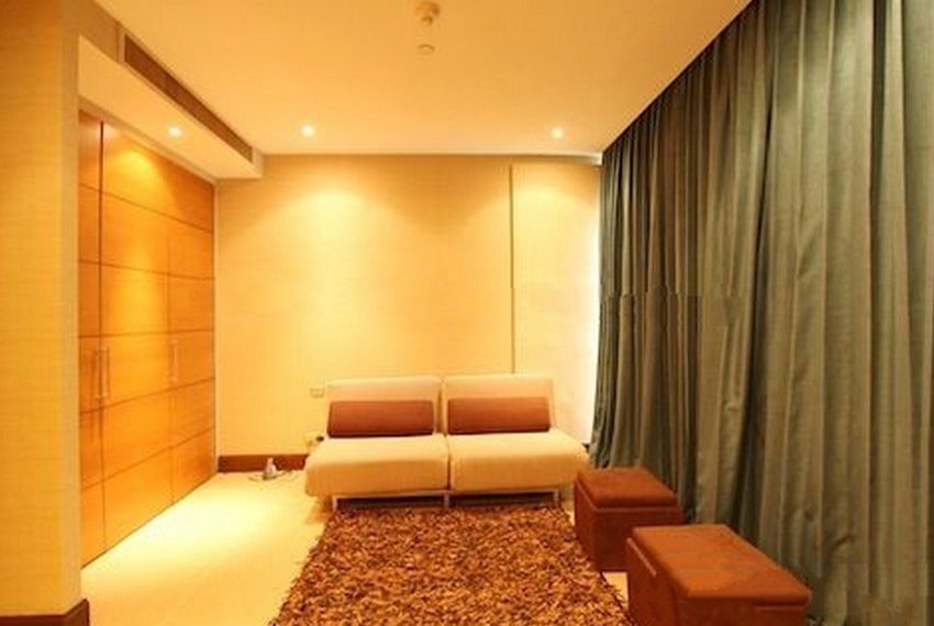 1274 Image-02