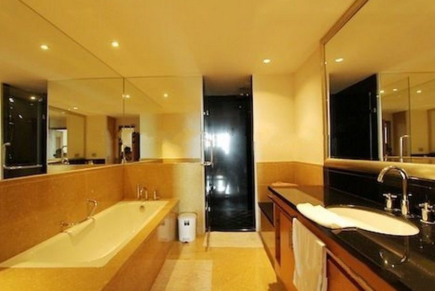 1281 Image-07