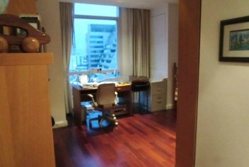 1349 Image-08