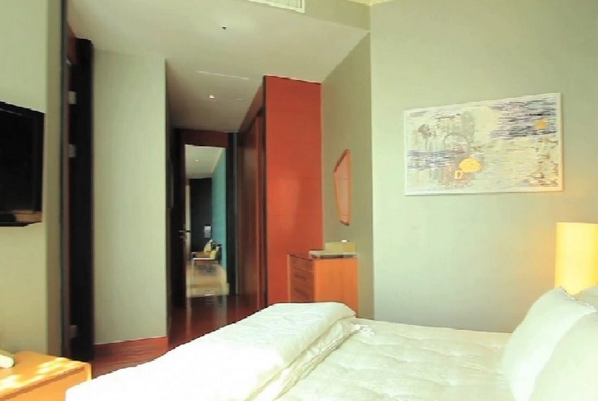 1692 Image-07
