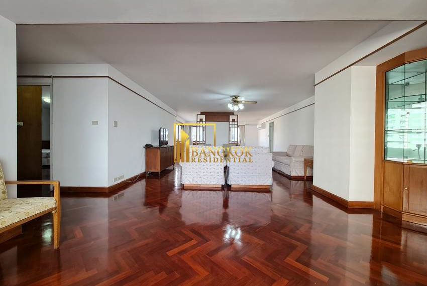2 bed apartment Four Wings Mansion 0177 image-01
